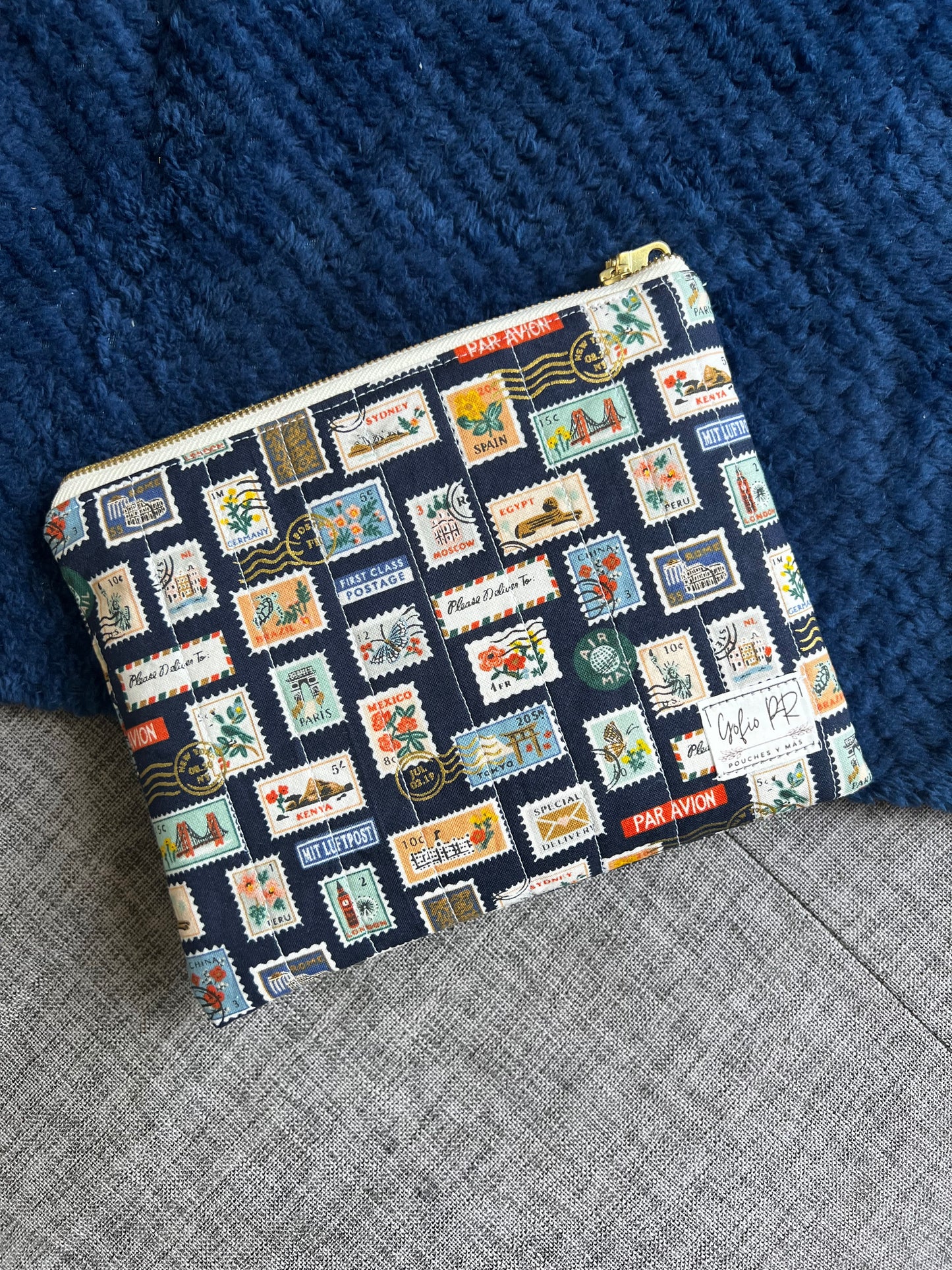 A Quilted Stamps Regular Pouch